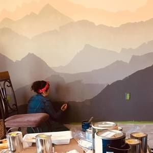 Meet your Posher, Laura